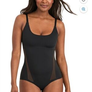 New XXXL sculpts cool comfort Maidenform bodysuit flexees black Shapewear